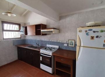 Casa · 100m² · 4 Ambientes · 1 Cochera · Oportunidad Casa 4 Ambientes con Garage y Parque