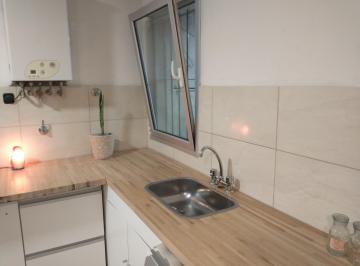 Departamento de 2 ambientes, Lomas de Zamora · Casa Tipo Depto de 2 Ambientes en Lomas de Zamora (Sin Expensas)