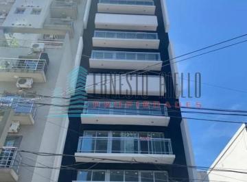 Departamento · 90m² · 3 Ambientes · 1 Cochera · A - Departamento Triplex Ultimo Piso con Jacuzzi y Parrilla - Quilmes Centro.