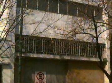 Depósito , Liniers · Depósito Local en Venta en Liniers