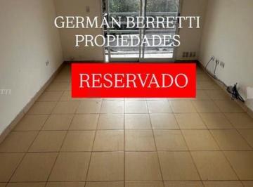 Departamento · 44m² · 2 Ambientes · 1 Cochera · Departamento en Alquiler en Lanús Oeste, Lanús, G. B. a. Zona Sur