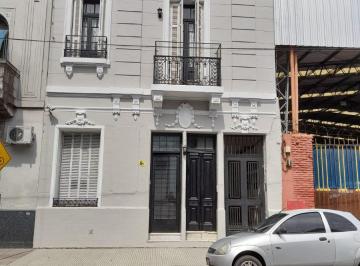 PH de 4 ambientes, Monserrat · Hermoso PH 4 Ambientes, Reciclado Totalmente. U$s 190.000