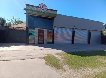 Local comercial · 192m² · En Alquiler | Local de 16 X 12 con Entradas Para Vehiculos, Oficina y Entrepiso - a m de Ruta 7