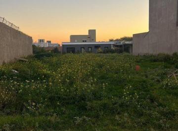 Terreno · 334m² · Venta Lote Barrio Villa Floresta