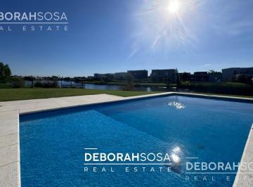 Casa · 200m² · 5 Ambientes · 4 Cocheras · Casa en Venta Al Agua - 5 Ambientes con Pileta - El Canton Escobar Zona Norte