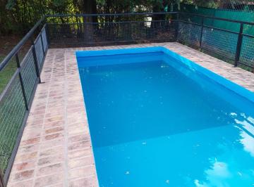 Casa de 3 ambientes, San Antonio de Arredondo · Hermosa Casa con Pileta, 3 Ambientes, 2 Dorm., 2 Baños