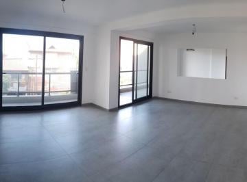 Edificio de 4 ambientes, Tres de Febrero · Edificio con 125 m² Construidos en Venta en Sáenz Peña