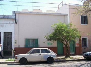 PH · 55m² · 3 Ambientes · Venta PH 3 Ambientes - Patio - Terraza Propia - Flores