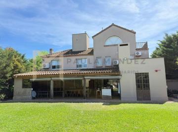 Casa · 340m² · 5 Ambientes · 1 Cochera · Casa en Venta en Talar del Lago 1, General Pacheco, Tigre