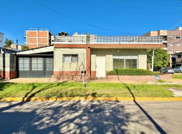 Casa de 3 ambientes, Merlo · Casa con 134 m² en Venta con 2 Dorm. en Merlo