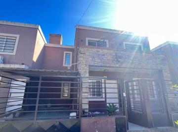 PH de 3 ambientes, Ituzaingó · Duplex Totalmente Independiente en Ituzaingó Norte, a Pocas Cuadras de La Estacion de San Antonio de