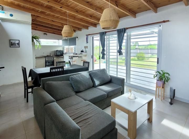 Casa · 67m² · 3 Ambientes · 1 Cochera
