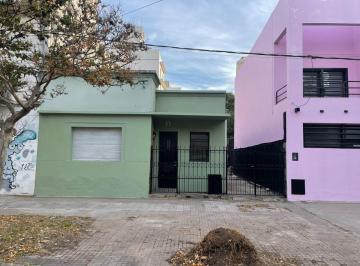 Casa de 3 ambientes, La Plata · Casa Antigua Ideal Para Uso Profesional