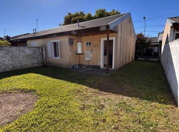 Casa · 65m² · 3 Ambientes · Casa en Alquiler en Barrio Altos Podestá