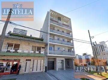Oficina comercial · 43m² · 2 Ambientes · Dpto 2 Amb. 43 m² Al Frente C/ Renta - Ideal Inversor - S. Justo (Ctro)