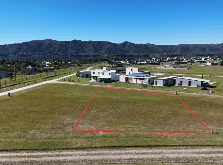Terreno · 1200m²