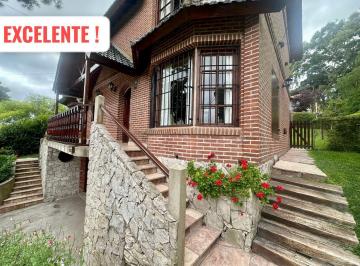 Casa · 180m² · 5 Ambientes · 1 Cochera · Venta Villa Gesell