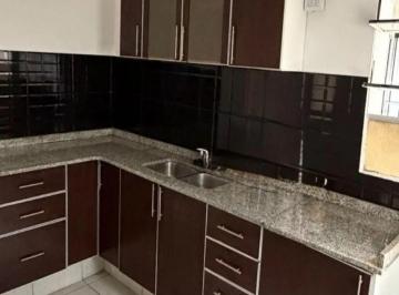 Casa de 3 ambientes, Villa Carlos Paz · Excelente. Casa 2 Dorm.. Zona Residencial
