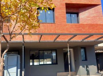 Casa de 7 ambientes, Córdoba · Venta Duplex Premium 3 Dorm. Campo Chico Zona Sur Cordoba