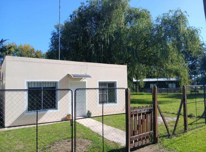 Casa · 75m² · 4 Ambientes · 1 Cochera