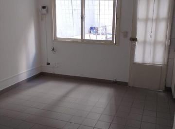 Departamento de 1 ambiente, Belgrano · Regio Monoambiente con Patio Generoso. expensas Incluidas