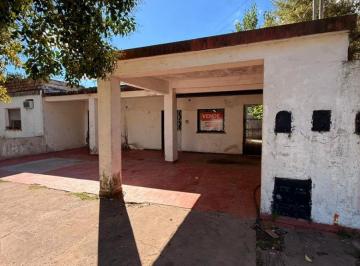 Casa de 4 ambientes, Oliveros · Casa en Venta en Oliveros