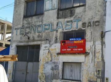 Depósito · 695m² · Depósito en Remedios de Escalada