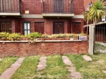 Departamento · 30m² · 2 Ambientes · Dúplex en Venta - 1 Dormitorio 2 Baños - Villa Gesell