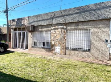 Casa · 173m² · 5 Ambientes · 1 Cochera · Casa en Zona Norte