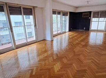 Departamento de 4 ambientes, Recoleta · Departamento 4 Amb C/ Dependencia, Baulera y Cochera