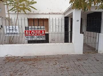 Depósito de 3 ambientes, Neuquén · Alquiler - Casa Apta Uso Comercil Y/o Profecional - Jujuy 350