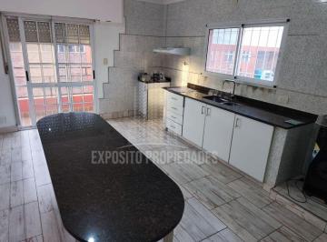 Departamento de 3 ambientes, Tres de Febrero · 4 Ambientes en 1er Piso por Escalera C/ Balcón - Sin Expensas - Loma Hermosa