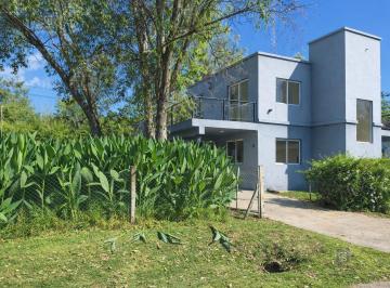 Casa · 180m² · 5 Ambientes · 2 Cocheras · Alquiler Casa en Maschwitz Village