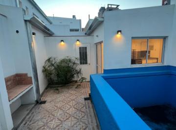 Casa Alquiler 127m² de 3 ambientes · Casa en PH en Alquiler – Barrio Sur | a m del Microcentro