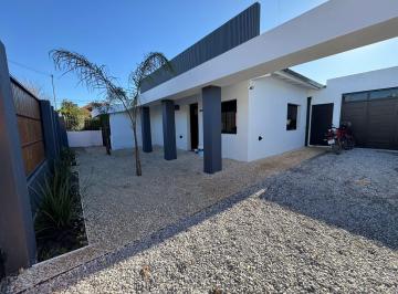 Imagen1 · Venta Casa 3 Ambientes Barrio Los Pinares