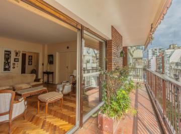 Departamento · 134m² · 4 Ambientes · 2 Cocheras · Venta • Recoleta • 4 Ambientes • 2 Cocheras Fijas