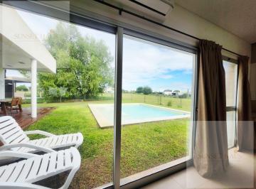 Casa · 161m² · 4 Ambientes · Venta Casa Moderna San Sebastian Area 2
