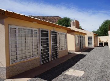 Casa · 54m² · 3 Ambientes · Alquilo Casa Para 4 Personas - Añelo
