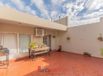 PH · 90m² · 4 Ambientes · Venta PH 4 Ambientes con Terraza en Caseros