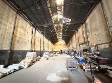Depósito · 908m² · Alquiler Deposito Mixtura 4 Galpón en Parque Patricios 930 m Cub