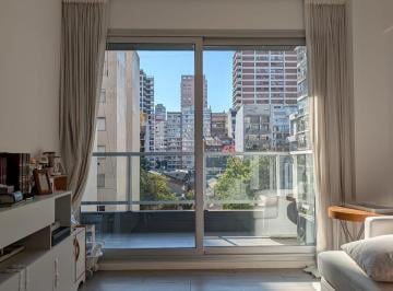 Departamento · 82m² · 4 Ambientes · 1 Cochera · Espectacular 4 Ambientes Al Frente con Cochera. Mucha Luz en Las Cañitas - Edificio Town House
