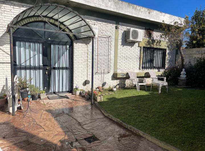 Casa en alquiler en Ramos Mejia · 2 ambientes