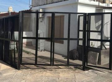 Casa de 4 ambientes, Córdoba · 2 Dorm. $580.000