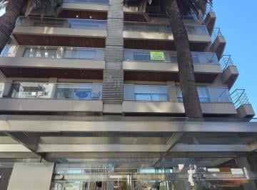 Departamento · 140m² · 4 Ambientes · Departamento en Quilmes