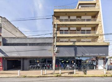 Edificio , General San Martín · Venta Edificio en Block con Local Comercial en San Martín