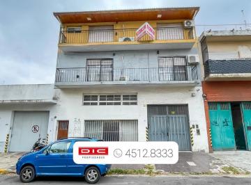 PH · 4 Ambientes · PH 3 Dorm. Venta - Munro