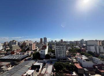 Departamento · 72m² · 4 Ambientes · Departamento 4 Ambientes con Balcon en San Cristobal Reciclado Apto Credito