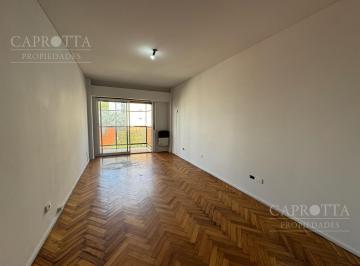 Departamento · 71m² · 3 Ambientes · Departamento en Venta de 3 Amb con Dependencia en Caballito, a m de Parque Centenario