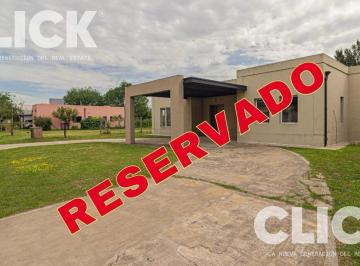 Casa · 135m² · 4 Ambientes · 2 Cocheras · Casa 4 Ambientes en Venta en Barrio Privado La Horqueta, Canning