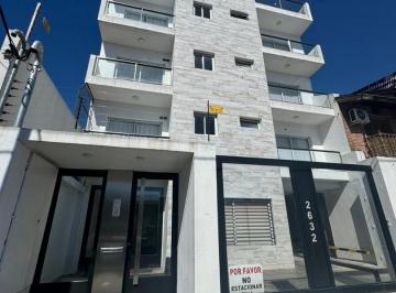 Departamento · 38m² · 2 Ambientes · Departamento 2 Ambientes con Terraza Propia en V. Luzuriaga